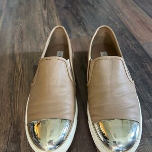 Steve Madden Pink/Tan Slip-On Eleete Shoes with Metallic Toe Size 7.5